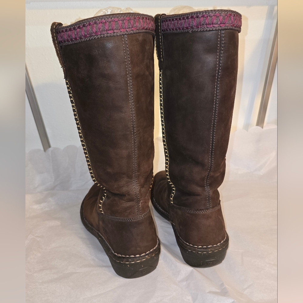 UGG Brown Heeled Boots with Purple Trim - Picture 2 of 14